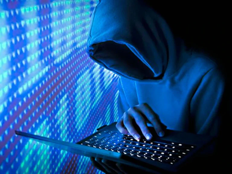 Cyber Fraud: दोगुनी रकम की लालच में युवक ने गवाएं पौने 8 लाख रुपए, मोबाइल एप में पैसे हुए फ्रीज