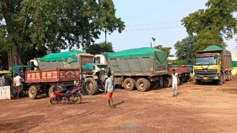 अवैध खनन और परिवहन के खिलाफ प्रशासन की कड़ी कार्रवाई, पांच महीने में वसूले गए 30 लाख से ज्यादा अर्थदंड