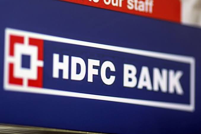 IRDAI की बड़ी कार्रवाई, HDFC लाइफ पर 2 करोड़ रुपए का लगाया जुर्माना