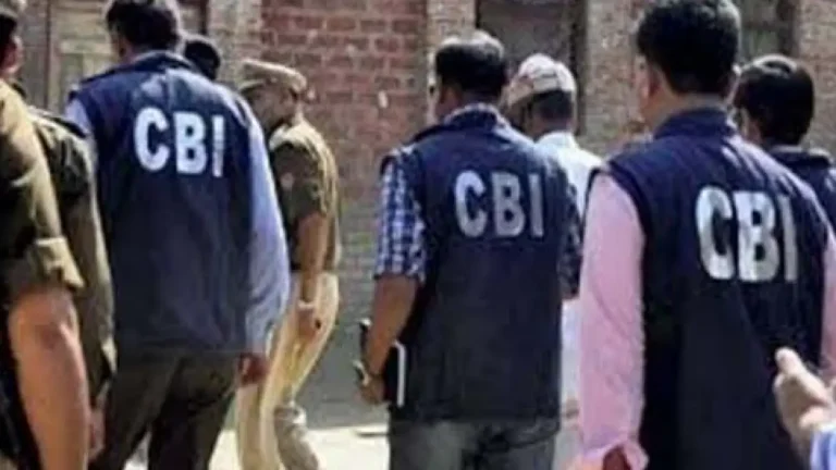 RG Kar Case: पूर्व प्रिंसिपल संदीप घोष के करीबी से CBI ने की पूछताछ, छात्रों को डराने-धमकाने का आरोप