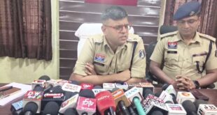 rape-and-murder-accused-arrested-form-korba-crowd-protest-at-rajgamar-police-station-demanding-death-penalty